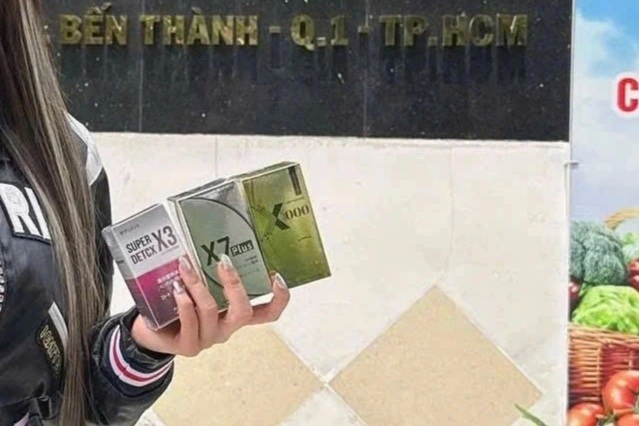 Công ty ngừng hoạt động, khẩn tìm viên giảm cân của DJ Ngân 98 kiểm nghiệm - 1