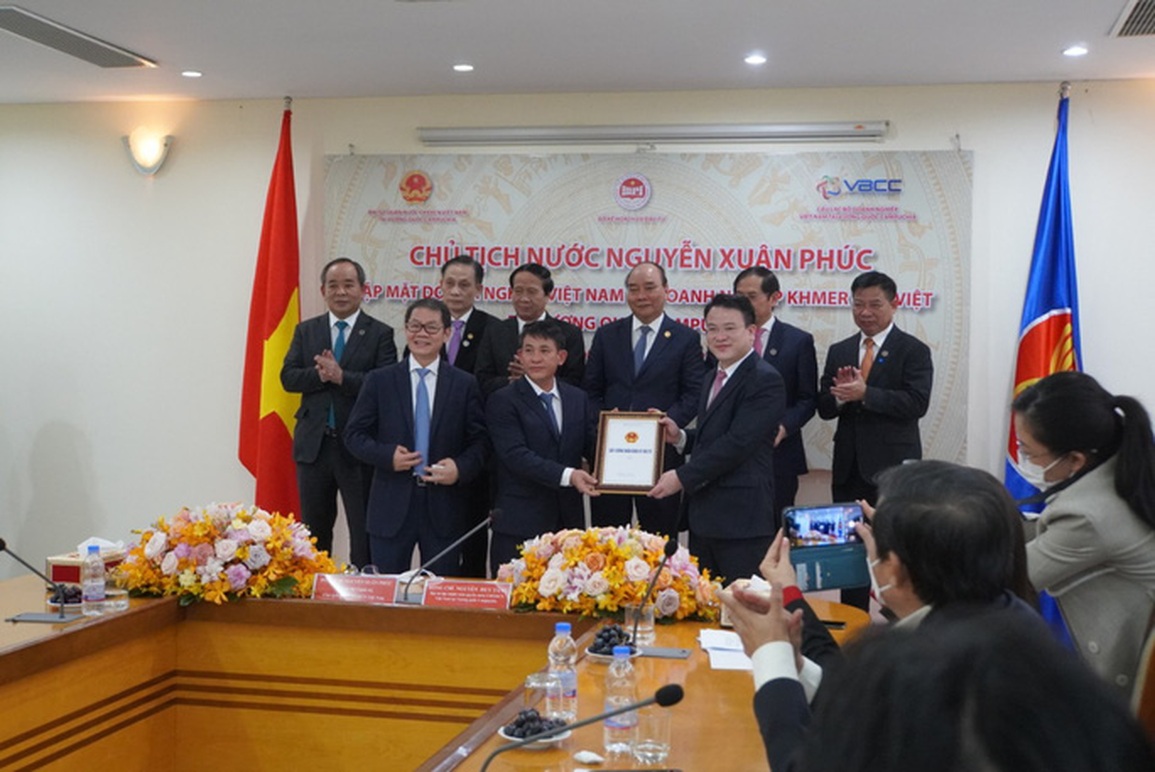 Ông Trần Bá Dương: Thagrico đã sở hữu 100% vốn các công ty con tại Campuchia - 2 Ông Trần Bá Dương: Thagrico đã sở hữu 100% vốn các công ty con tại Campuchia - 2