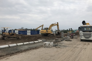 Thi công thần tốc tại tuyến đường trục phía Nam Hà Nội