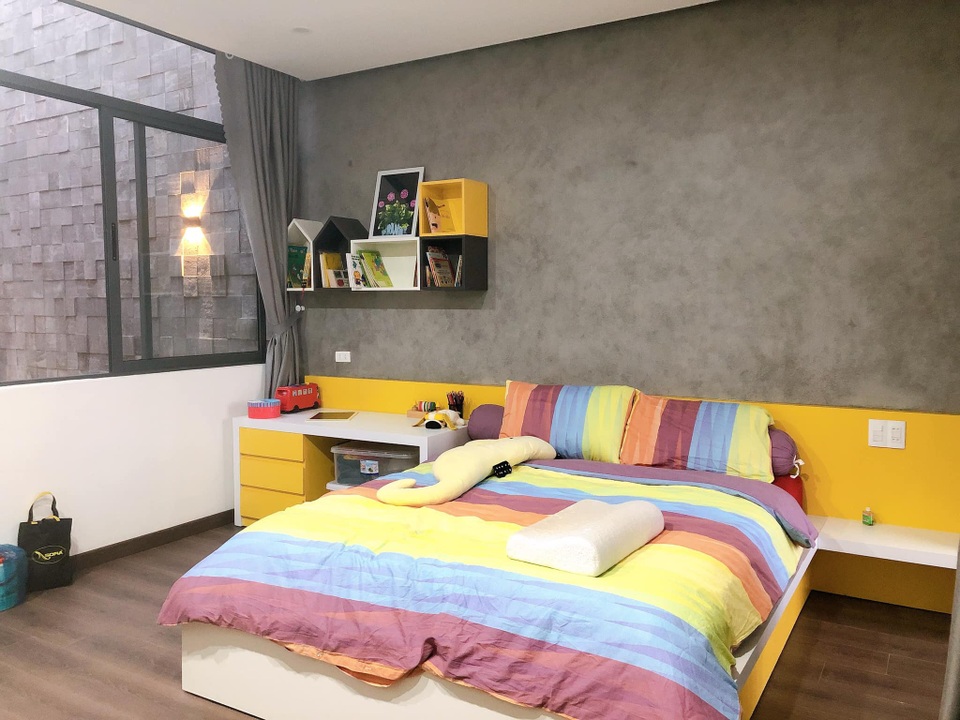 Vợ chồng trẻ ở Đà Nẵng xây nhà 3 tỷ đồng “ngập cây xanh và ánh nắng” - 4 Vợ chồng trẻ ở Đà Nẵng xây nhà 3 tỷ đồng “ngập cây xanh và ánh nắng” - 4