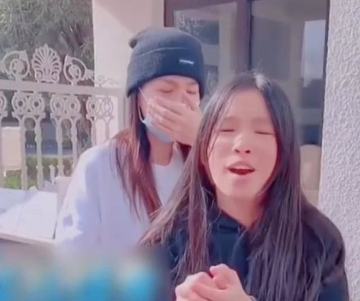 Giữa nghi án làm ăn trái phép, Trương Đình nức nở xin tha thứ - 3 Giữa nghi án làm ăn trái phép, Trương Đình nức nở xin tha thứ - 3