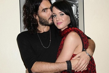 Russell Brand và Katy Perry đã nên duyên vợ chồng