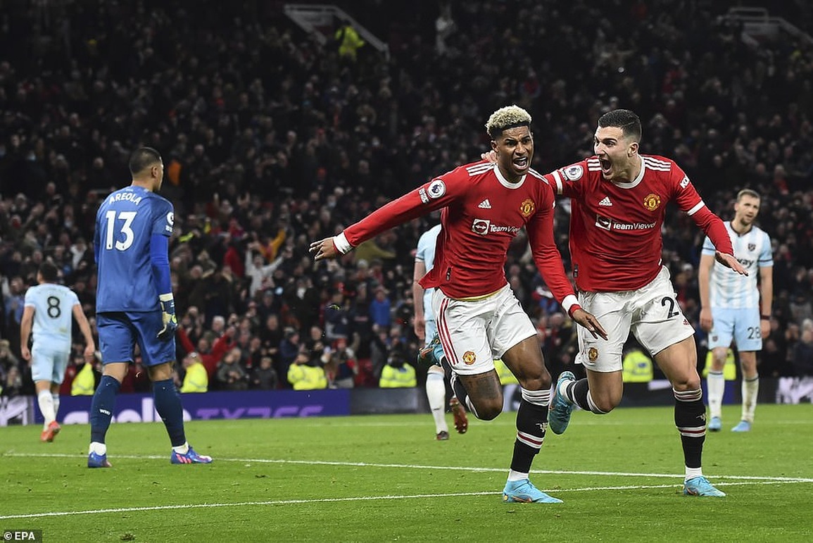HLV Rangnick thừa nhận mạo hiểm khi Man Utd chơi với 4 tiền đạo - 1 HLV Rangnick thừa nhận mạo hiểm khi Man Utd chơi với 4 tiền đạo - 1