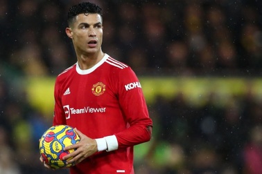 Nghi vấn Cristiano Ronaldo tái nhiễm Covid-19