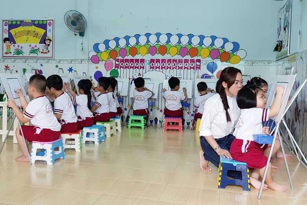 Làm thế nào để giáo viên sống được bằng lương? - 3 Làm thế nào để giáo viên sống được bằng lương? - 3