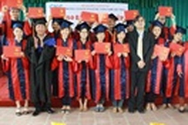 Trường Cao đẳng Ngoại ngữ - Công nghệ Việt Nhật tuyển sinh năm học 2013 - 2014