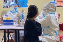 Sáng 6/1, F0 tăng vọt, ngành y tế lo quá tải nếu ca nhiễm Omicron lan rộng