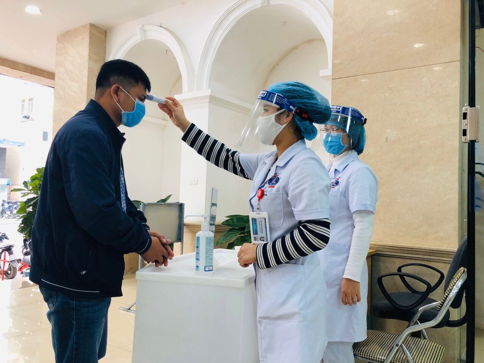 Hà Nội: Nhiều bệnh viện lớn xếp loại an toàn thấp trong phòng Covid-19 - 1 Hà Nội: Nhiều bệnh viện lớn xếp loại an toàn thấp trong phòng Covid-19 - 1