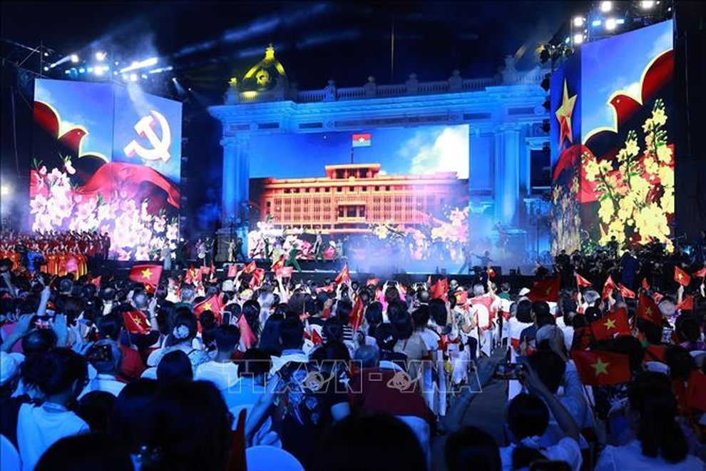 Hà Nội - Từ mùa thu lịch sử năm 1945 lan tỏa ý chí tự cường, khát vọng phát triển - 6 Hà Nội - Từ mùa thu lịch sử năm 1945 lan tỏa ý chí tự cường, khát vọng phát triển - 6