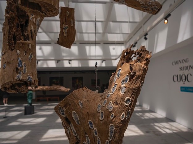 VCCA แนะนำนิทรรศการ User's Guide: Life - 10 VCCA giới thiệu triển lãm Cẩm nang sử dụng: Cuộc đời - 10