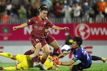 Tiến Linh tỏa sáng, B.Bình Dương vẫn không thể chiến thắng