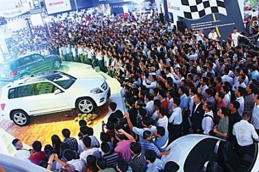 Chưa thể giảm thuế tiêu thụ đặc biệt với ôtô