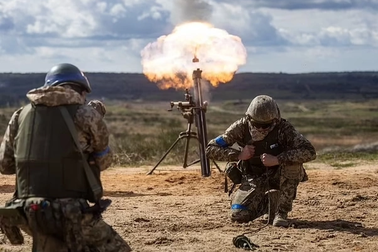 Phần Lan, Ba Lan, Canada tuyên bố cho phép Ukraine tập kích lãnh thổ Nga