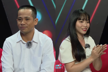 Chàng trai liên tục đọc thơ "tấn công" cô gái, phút cuối đổi ý không hẹn hò