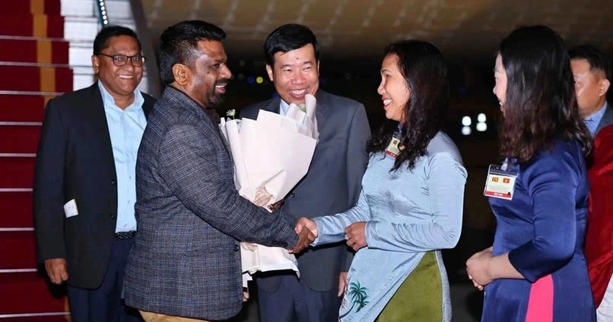 Tổng thống Sri Lanka đến Hà Nội, bắt đầu thăm Việt Nam