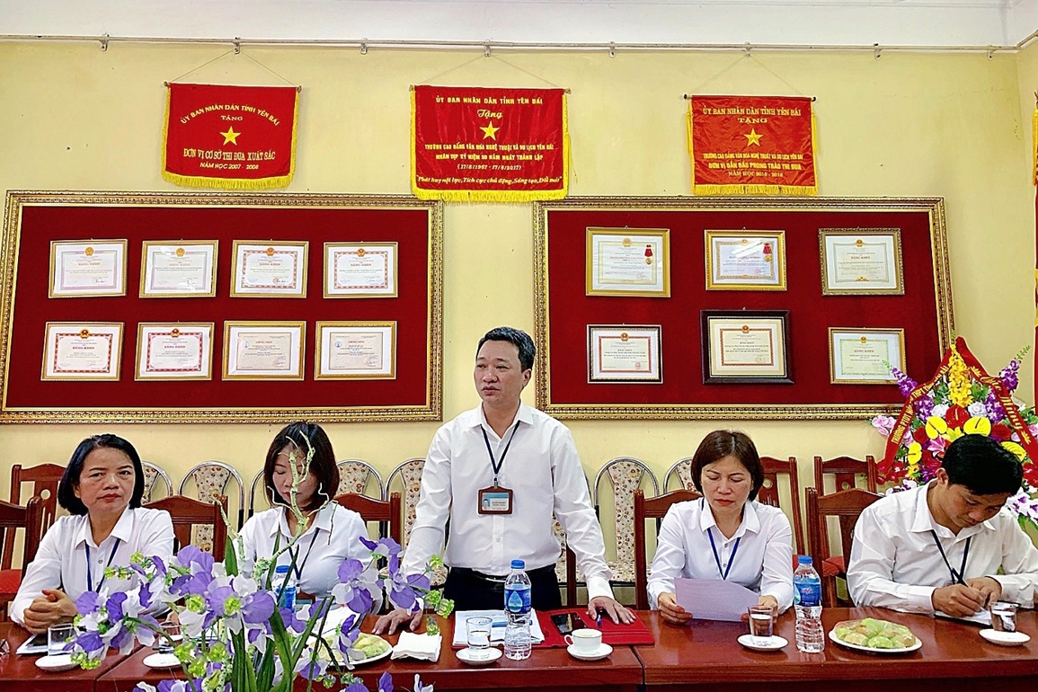 Sinh viên ngành năng khiếu nghệ thuật được Yên Bái hỗ trợ tiền mỗi tháng - 1 Sinh viên ngành năng khiếu nghệ thuật được Yên Bái hỗ trợ tiền mỗi tháng - 1