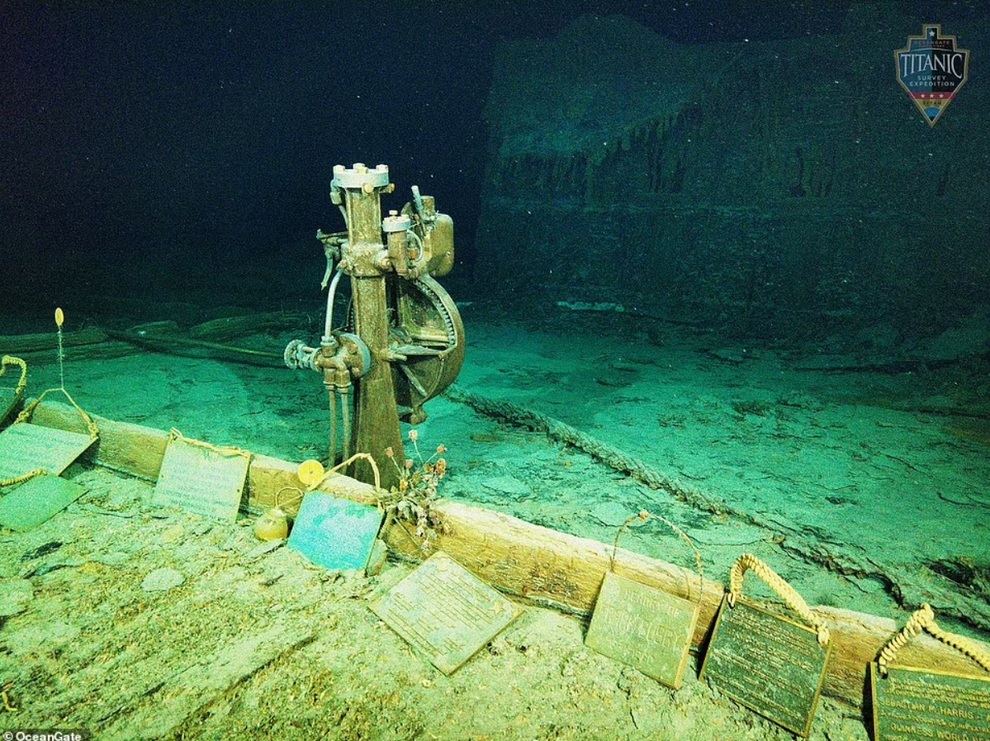 Một vé xuống đáy đại dương thăm tàu Titanic có giá 5,7 tỷ đồng - 2 Một vé xuống đáy đại dương thăm tàu Titanic có giá 5,7 tỷ đồng - 2