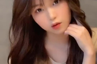 Clip nhóm bạn thân xinh đẹp thu hút gần 6 triệu lượt xem