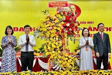 Bà Nguyễn Thu Cúc giữ chức Bí thư phường Thủ Dầu Một