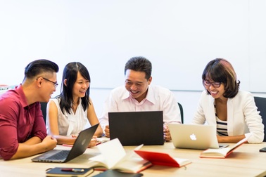 5 lợi ích khi phái nữ sở hữu 1 tấm bằng MBA