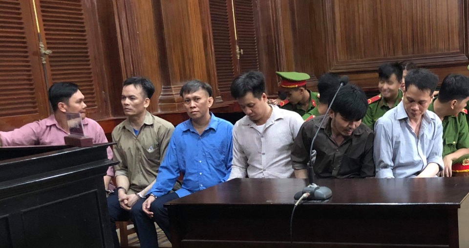 Chôn ma túy dưới nhà vệ sinh, 3 người đàn ông lãnh án tử hình - 1 Chôn ma túy dưới nhà vệ sinh, 3 người đàn ông lãnh án tử hình - 1