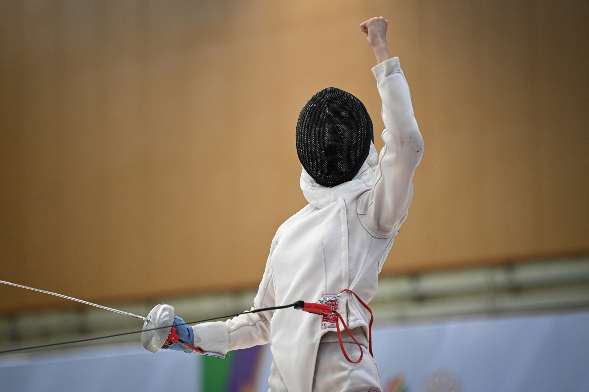 Vũ Thành An gào thét đầy phấn khích mở hàng HCV cho tuyển đấu kiếm VIệt Nam - 11 Vũ Thành An gào thét đầy phấn khích mở hàng HCV cho tuyển đấu kiếm VIệt Nam - 11