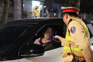 Tha thiết đề nghị báo cáo Quốc hội "cấm tuyệt đối nồng độ cồn khi lái xe"