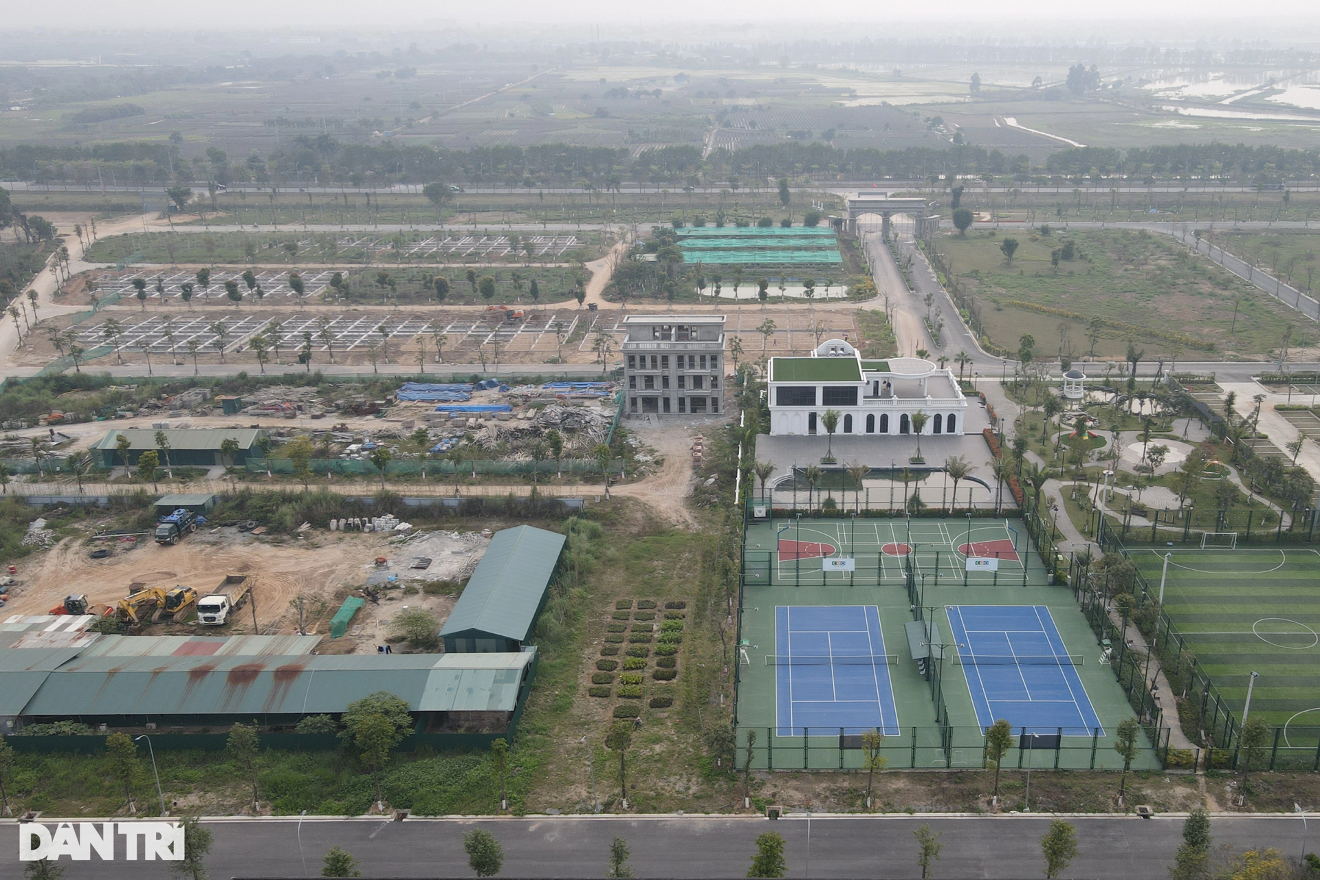 Sau 15 năm được tạm giao đất, dự án khu đô thị CEO Mê Linh giờ thế nào? - 5 Sau 15 năm được tạm giao đất, dự án khu đô thị CEO Mê Linh giờ thế nào? - 5