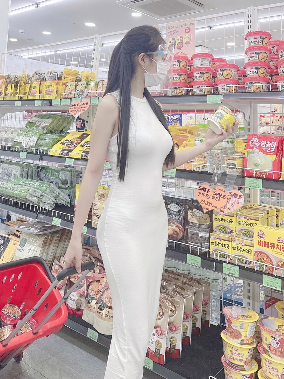 Hot girl Đà Nẵng: Sống thoáng bên ngoài không có nghĩa là hư hỏng bên trong - 3 Hot girl Đà Nẵng: Sống thoáng bên ngoài không có nghĩa là hư hỏng bên trong - 3