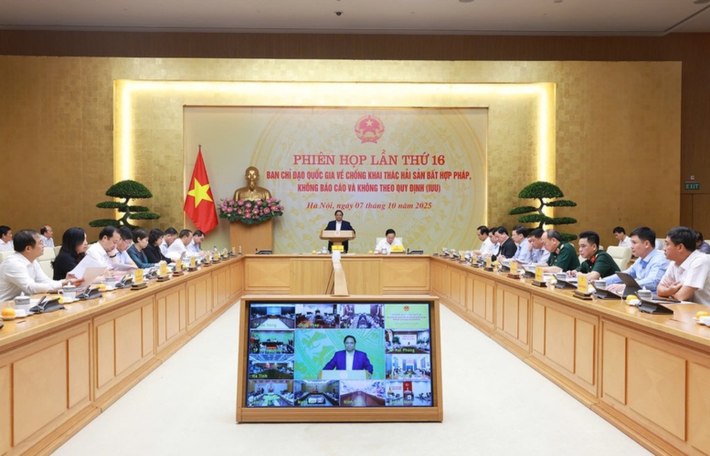 Thủ tướng: Không thể để tình trạng tàu cá đi đâu 6 tháng mà không ai biết - 1 Thủ tướng: Không thể để tình trạng tàu cá đi đâu 6 tháng mà không ai biết - 1