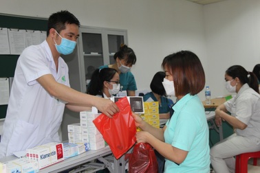 Hà Nội giám sát việc cung ứng thuốc tại các bệnh viện công lập