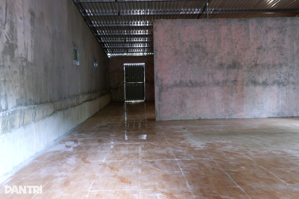 Rầm rộ khoan giếng, làm nhà… chờ dự án nghìn tỷ - 5 Rầm rộ khoan giếng, làm nhà… chờ dự án nghìn tỷ - 5