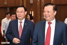 Lễ nhậm chức Bí thư Thành ủy Hà Nội của ông Đinh Tiến Dũng