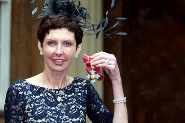 Nữ chủ nhân công ty cá độ nhận lương 6,6 nghìn tỷ đồng/năm, giàu gấp 10 lần Nữ hoàng Anh