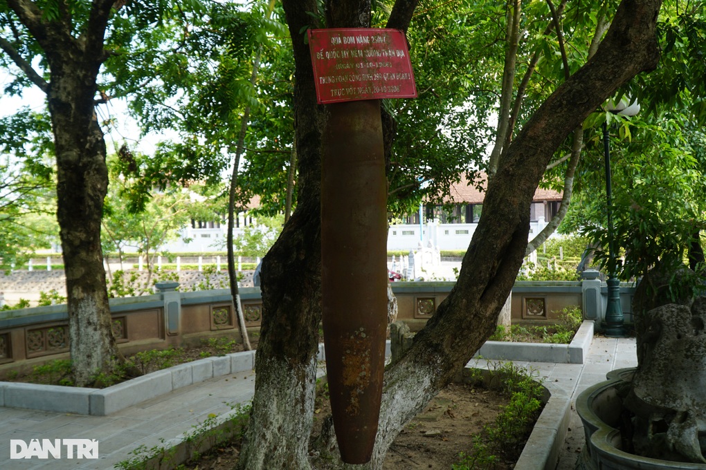 Huyền thoại 10 nữ dân quân trên trận địa pháo phòng không Lam Hạ - 4 Huyền thoại 10 nữ dân quân trên trận địa pháo phòng không Lam Hạ - 4