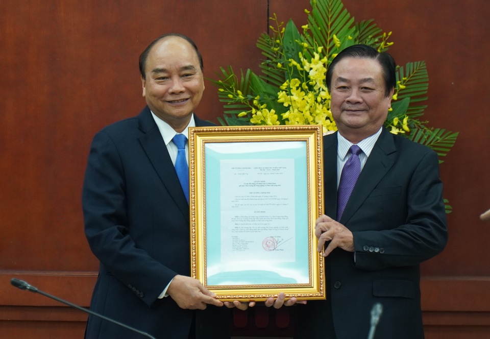 Ông Lê Minh Hoan chính thức nhận nhiệm vụ Thứ trưởng Bộ Nông nghiệp - 1 Ông Lê Minh Hoan chính thức nhận nhiệm vụ Thứ trưởng Bộ Nông nghiệp - 1