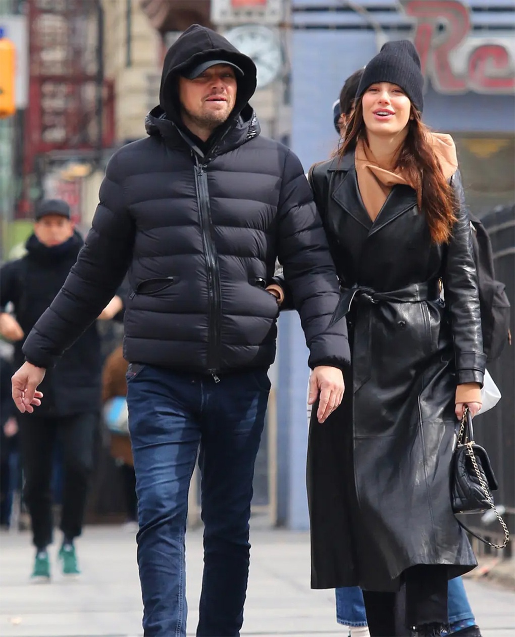 Leonardo DiCaprio chia tay bạn gái kém 22 tuổi - 2 Leonardo DiCaprio chia tay bạn gái kém 22 tuổi - 2