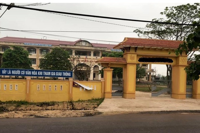 Vụ nữ sinh 16 tuổi nghi bị 12 nam sinh hãm hiếp tập thể: Tinh thần nạn nhân hoảng loạn, sức khỏe chưa ổn định - Ảnh 1. Vụ nữ sinh 16 tuổi nghi bị 12 nam sinh hãm hiếp tập thể: Tinh thần nạn nhân hoảng loạn, sức khỏe chưa ổn định - Ảnh 1.