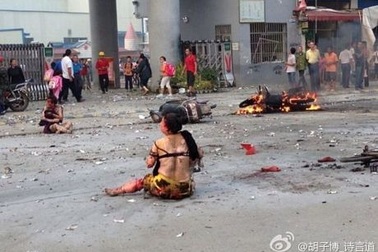 Trung Quốc: Con không được nhập học, bố đánh bom khủng bố