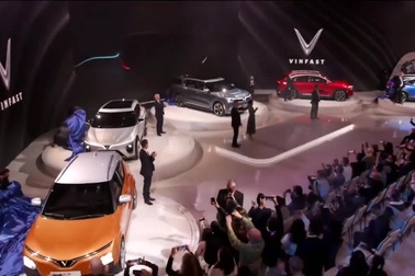 VinFast ra mắt 5 mẫu xe điện tại CES 2022