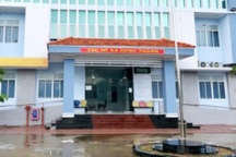 Chủ tịch xã gửi đơn xin nghỉ việc qua đường bưu điện