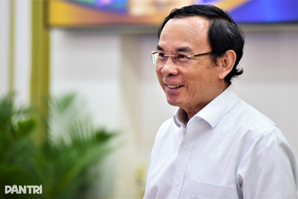 Bí thư TPHCM: Cần làm lành mạnh mối quan hệ doanh nghiệp và chính quyền - 1 Bí thư TPHCM: Cần làm lành mạnh mối quan hệ doanh nghiệp và chính quyền - 1