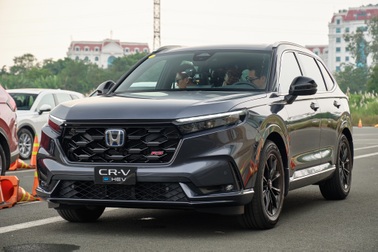 Honda CR-V 2024: Kịch bản hybrid thật đẹp, tiếc là giá bán cao