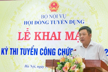 183 thí sinh cạnh tranh 16 chỉ tiêu công chức Bộ Nội vụ