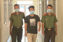 Bắt quả tang siêu trộm đang "hack" tài khoản tiền ảo lấy tiền thật