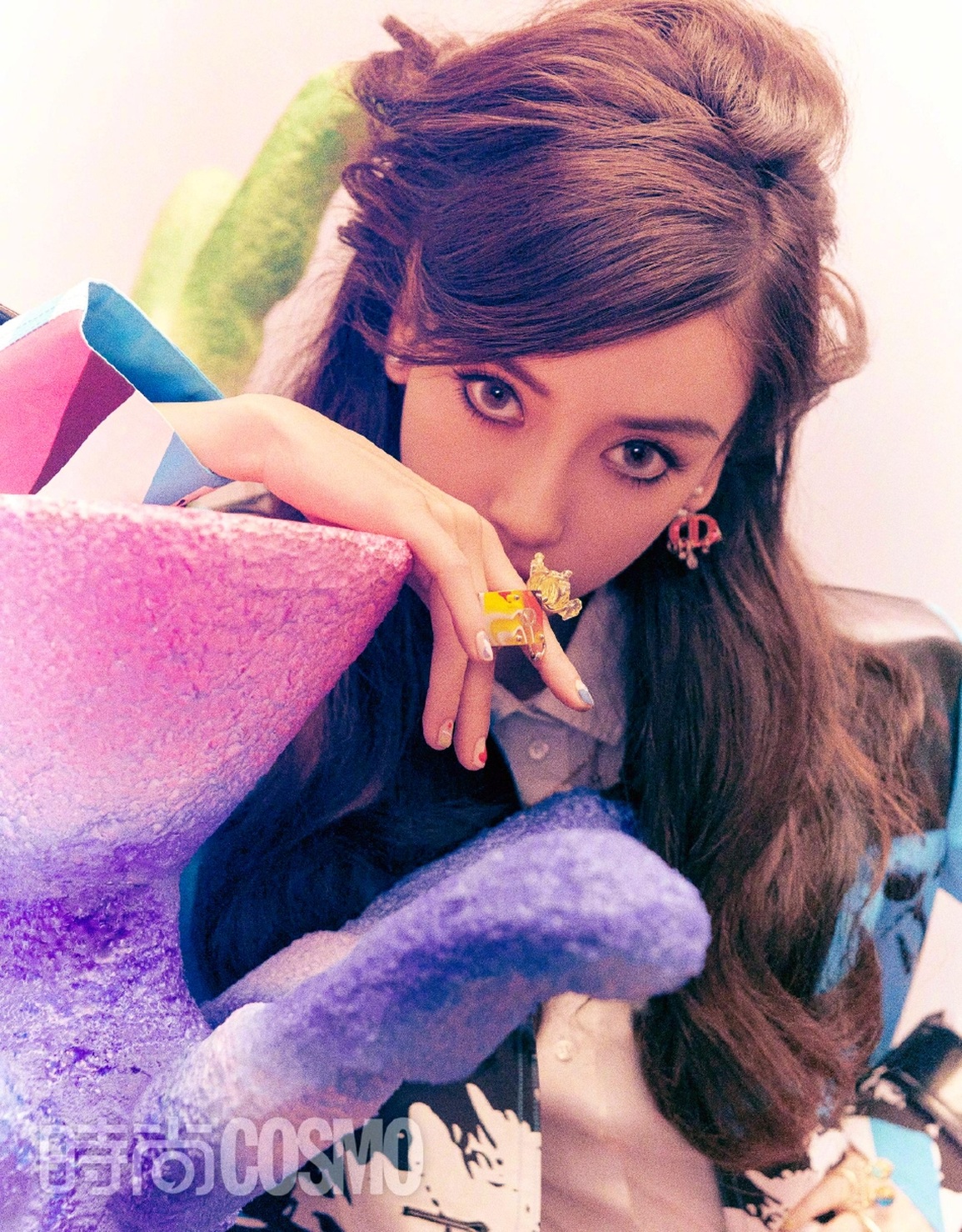 Angelababy làm gì khi chồng cũ dính tin đồn hò hẹn? - 9 Angelababy làm gì khi chồng cũ dính tin đồn hò hẹn? - 9
