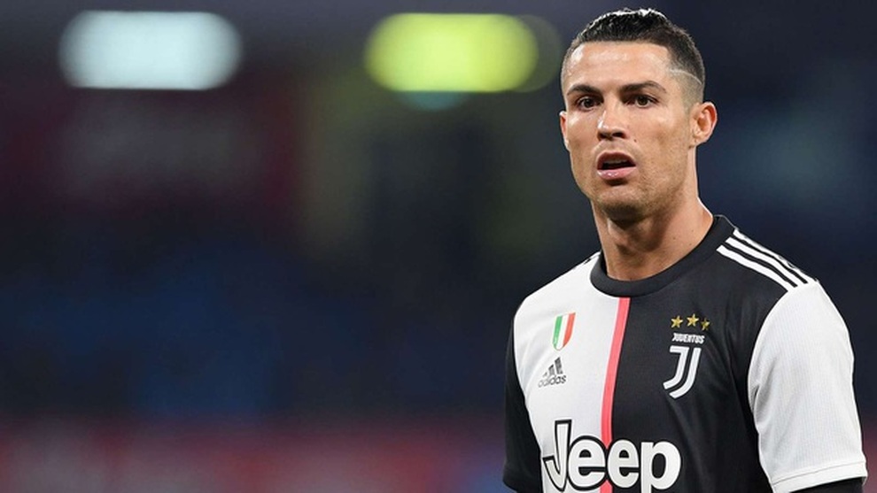 Cựu Chủ tịch Juventus tuyên bố mua C.Ronaldo là sai lầm lớn - 2 Cựu Chủ tịch Juventus tuyên bố mua C.Ronaldo là sai lầm lớn - 2