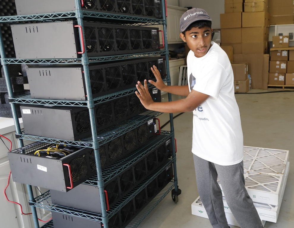 Cậu bé 14 tuổi kiếm 32.000 USD/tháng nhờ khai thác Ethereum - 2 Cậu bé 14 tuổi kiếm 32.000 USD/tháng nhờ khai thác Ethereum - 2