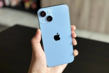 Smartphone bán chạy nhất năm 2023 bị người dùng Việt ngó lơ