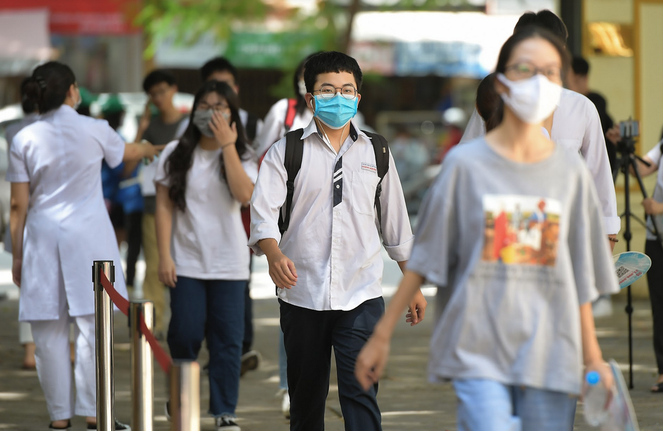 Kỳ thi tốt nghiệp “lịch sử”: Ngành giáo dục căng mình thực hiện 2 từ khóa - 1 Kỳ thi tốt nghiệp “lịch sử”: Ngành giáo dục căng mình thực hiện 2 từ khóa - 1